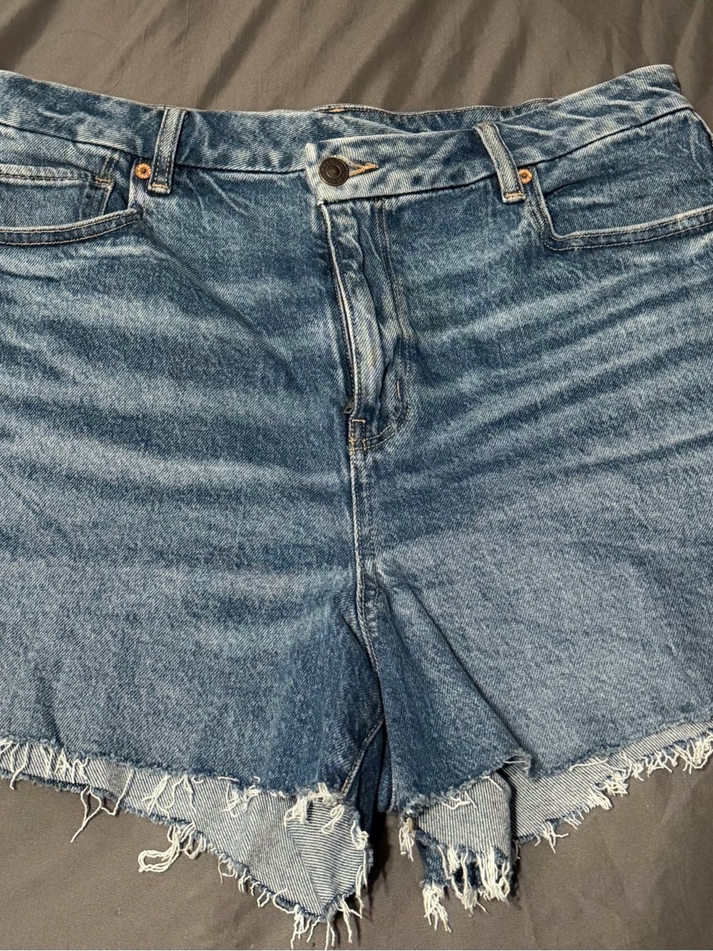 American Eagle Stretch Curvy Crossover Denim Mom Short
